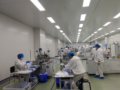 百萬口罩馳援比利時(shí) 連云港企業(yè)以實(shí)干書寫抗疫擔(dān)當(dāng)